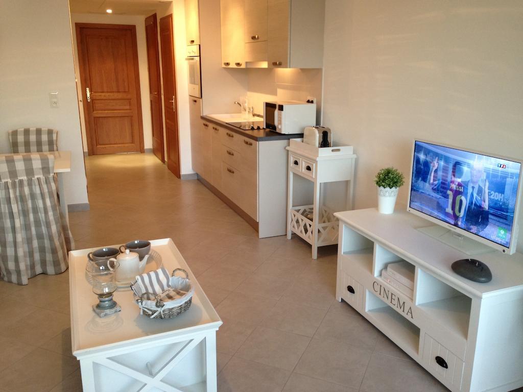 Residence Nayah-Maria Calvi  Rom bilde